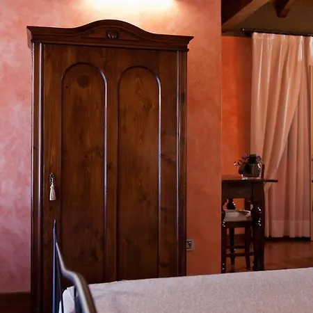 Relais Casa Orter * Risano